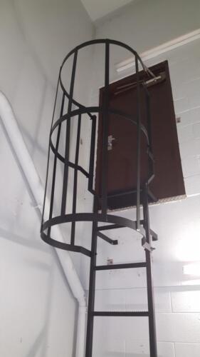 01471 Stairs Ladders